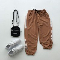 LCN Nutrent Striped Sweatpants - Camel