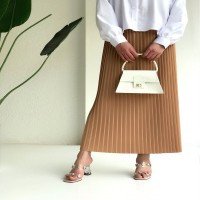 AVZ Elastic Waist Pleated Skirt - Camel