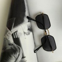 HB Vintage Rectangle Glasses - Black & Gold
