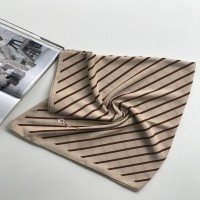 MD Side Line Pattern Shawl - Cream & Brown