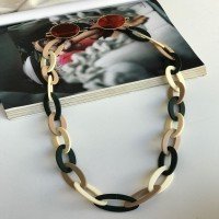 US Large Eyeglass Chain - Emerald & Nude