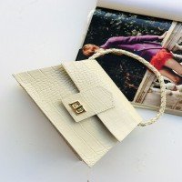 کیسه کلاچ شاه ماهی - کرم