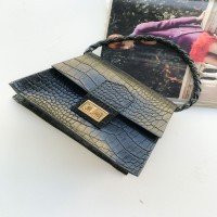 کیف کلاچ شاه ماهی - مشكي