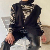 OW Ebruli Pattern Blouse - Noir & Crème