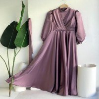 Robe de soirée en satin à double boutonnage Tn - Lilas