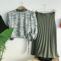 Tailleur Jupe Plissée Motif Zèbre BT - Vert Menthe