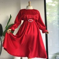 AG Stone Robe en satin avec ceinture - Rouge